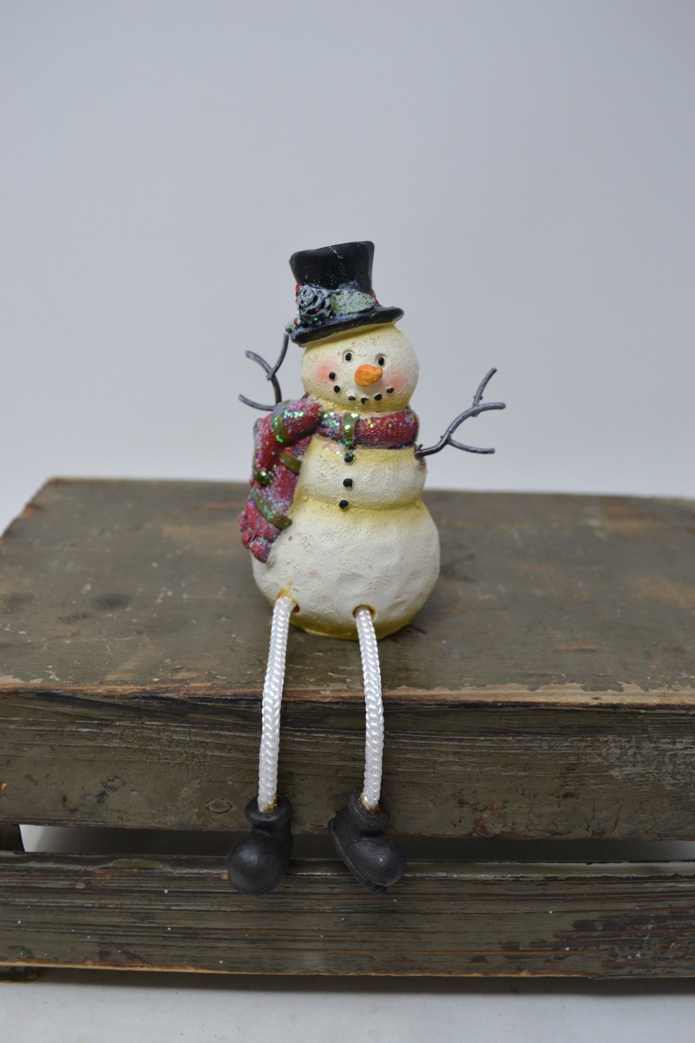3.5" Snowman Shelf Sitter
