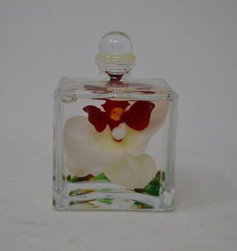 White Orchid Cube Lifetime Oil Candle (2 Styles)