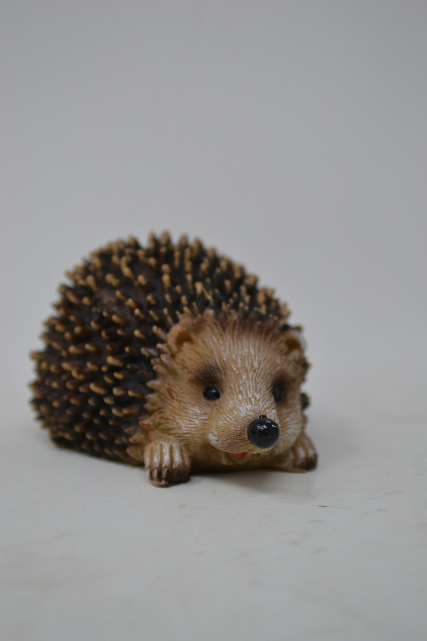 Small Resin Hedgehog (4 Styles)