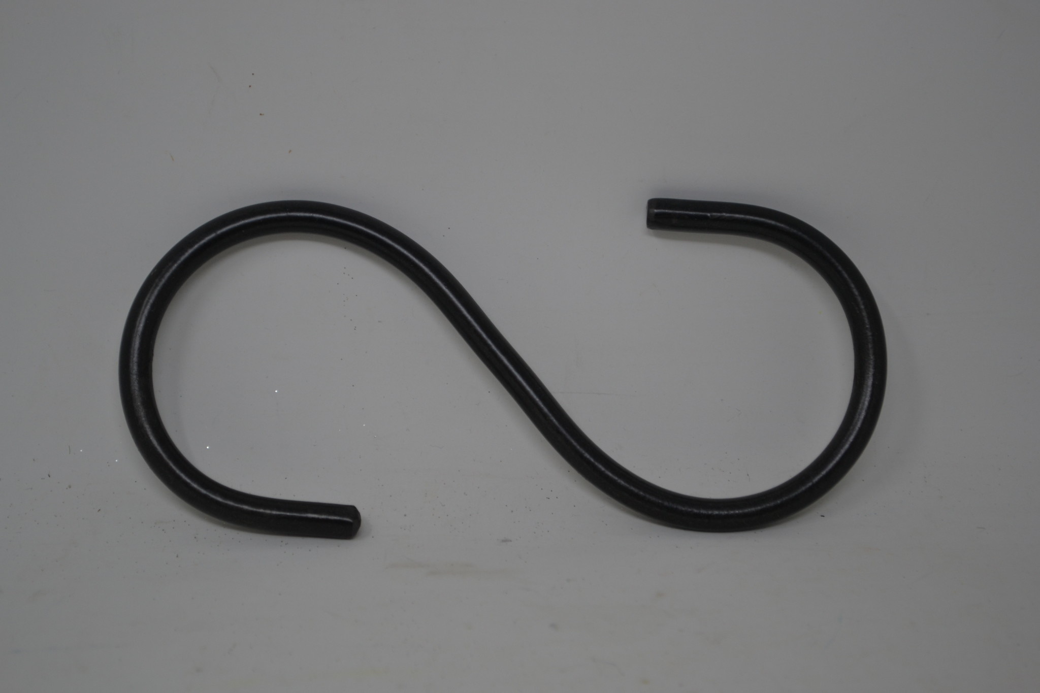 7" Black Metal S-Hook