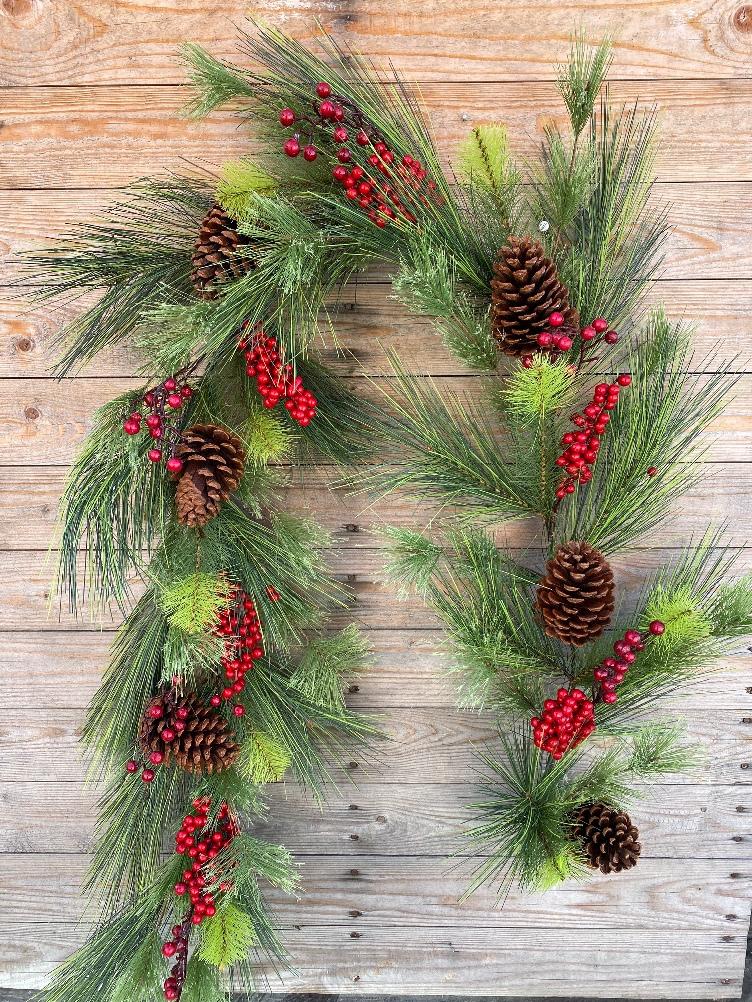 6-ft Sugar Cone Berry Garland