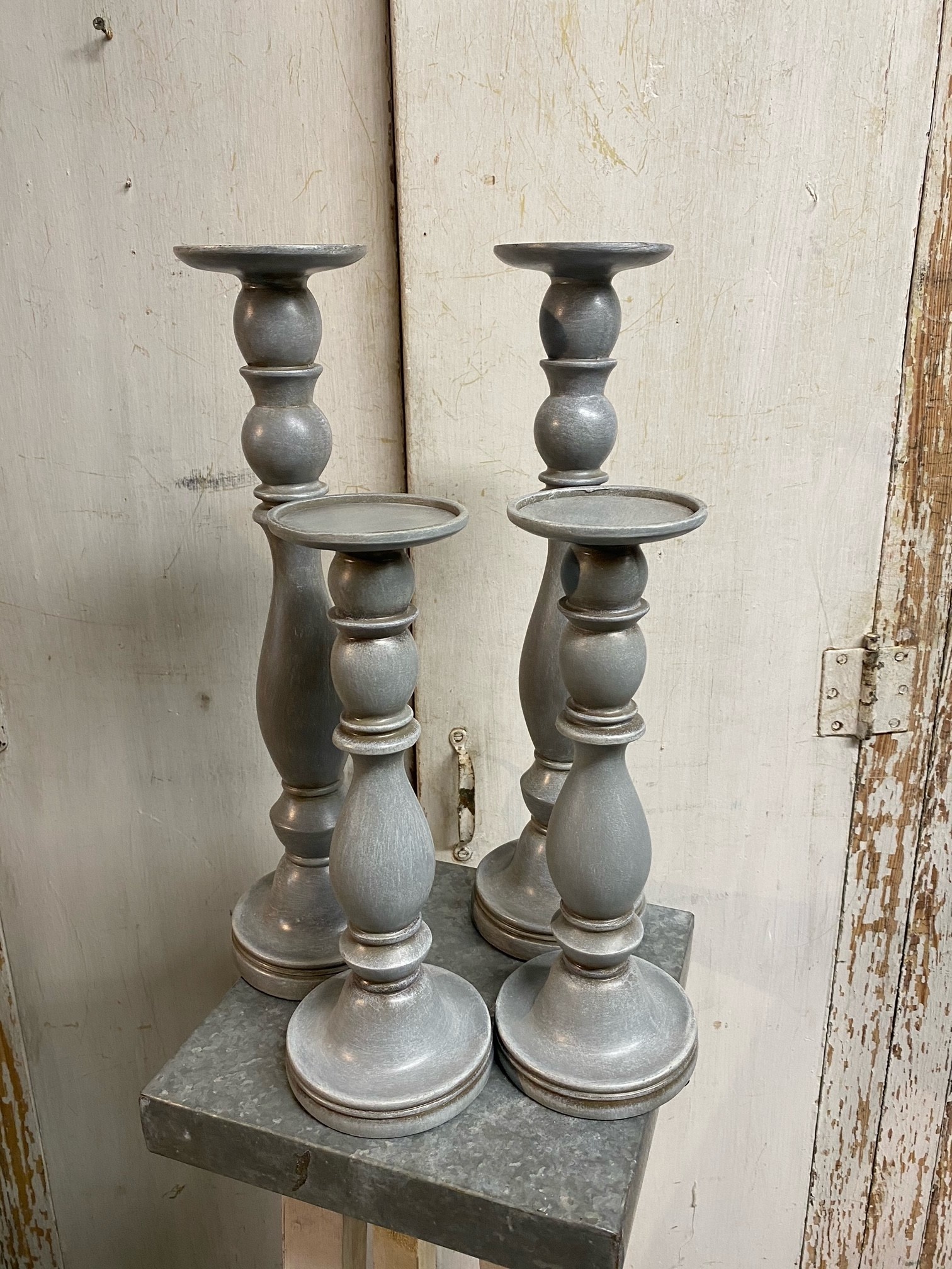 Set of 2 Gray Column Candlesticks (2-Sizes)