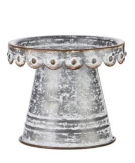 Scalloped Metal Pedestal (2-Sizes)