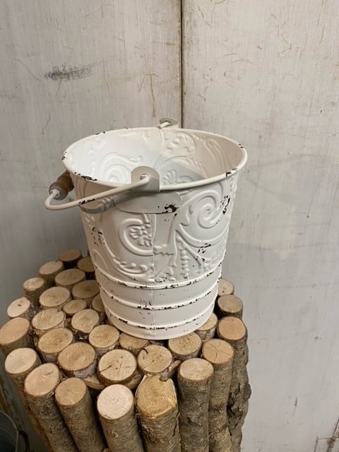 Shabby Chic Metal Embossed Bucket (2-Sizes)