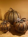 Metal Antiqued Pumpkin w/ Vine (3-Sizes)