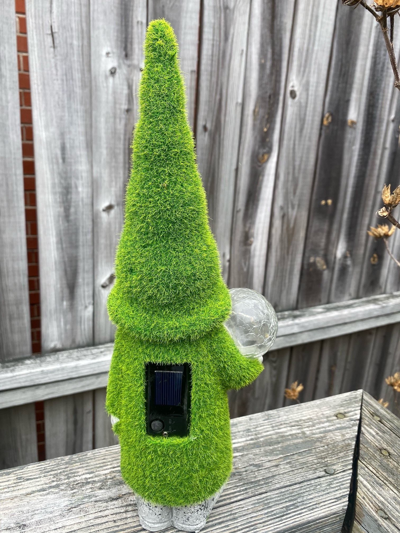 Solar Garden Moss Gnome (2-Sizes)