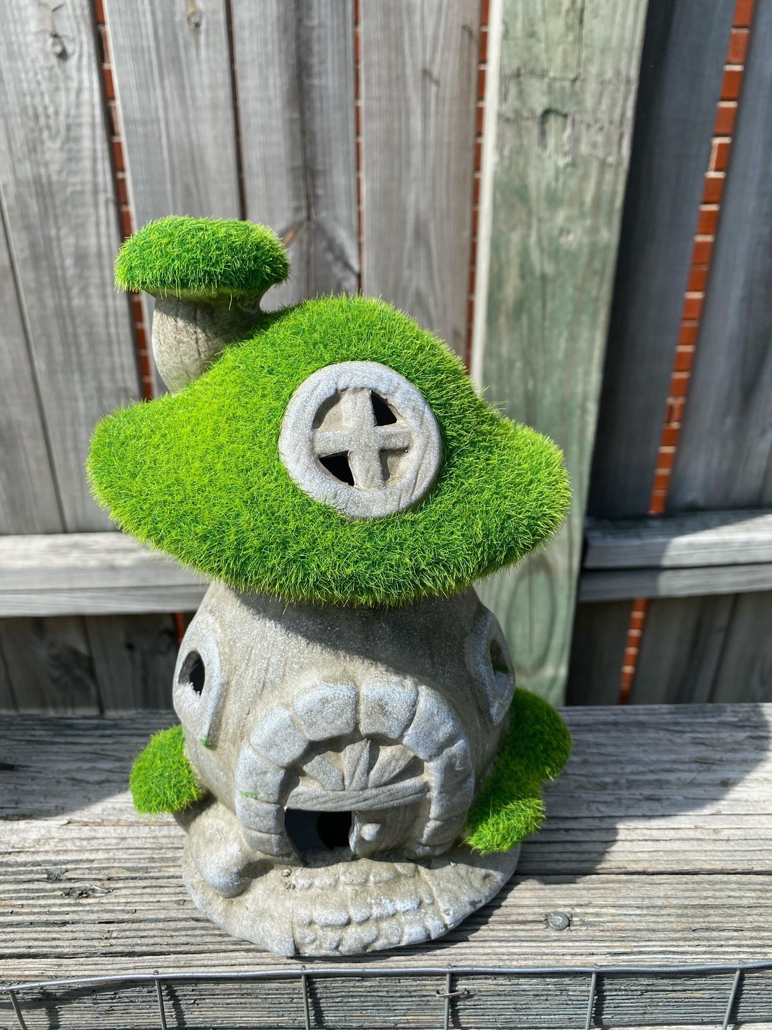 Moss Garden Gnome House (4-Styles)