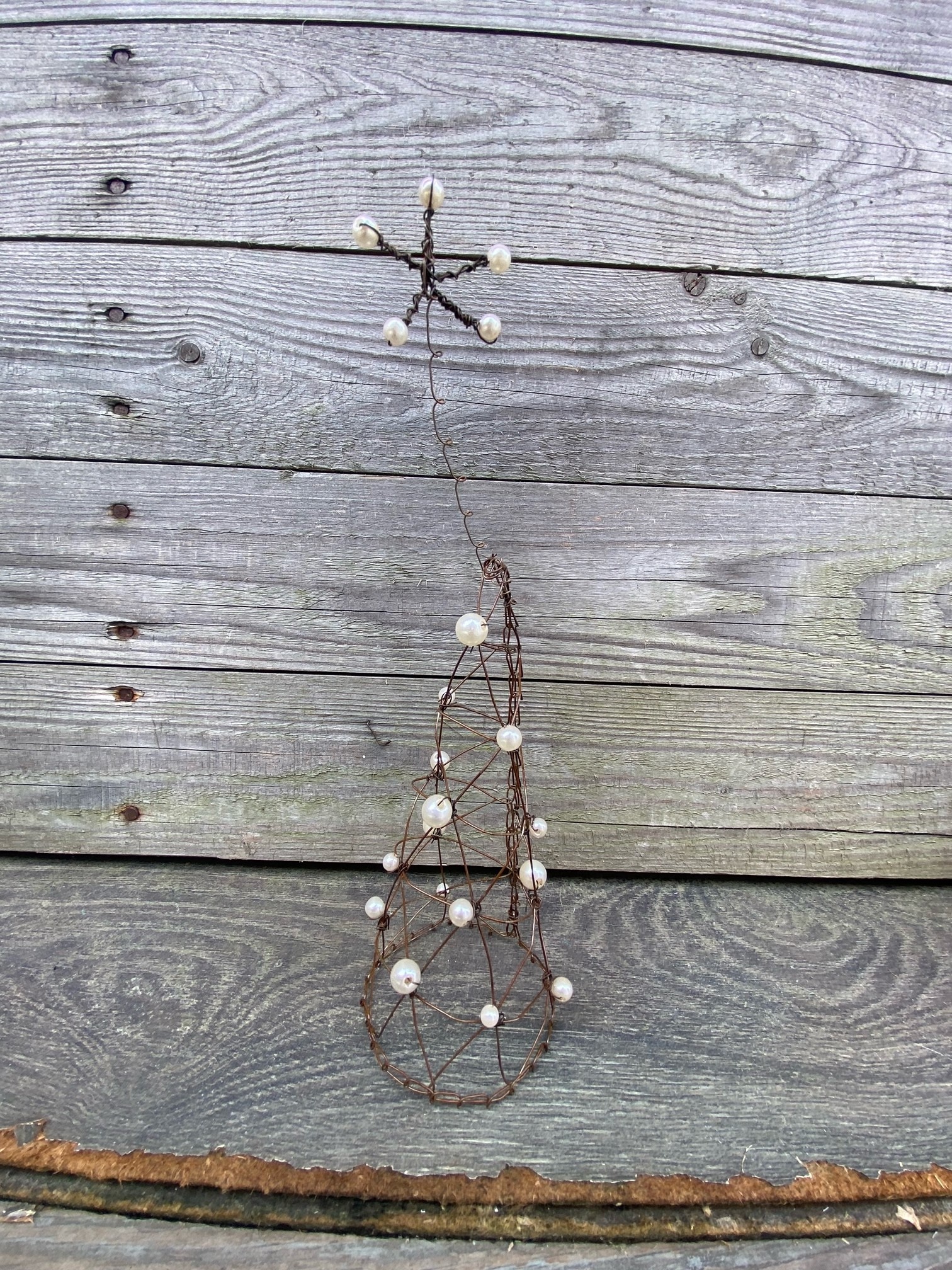 Wire Cone Tree w/ Pearls (5-Sizes)