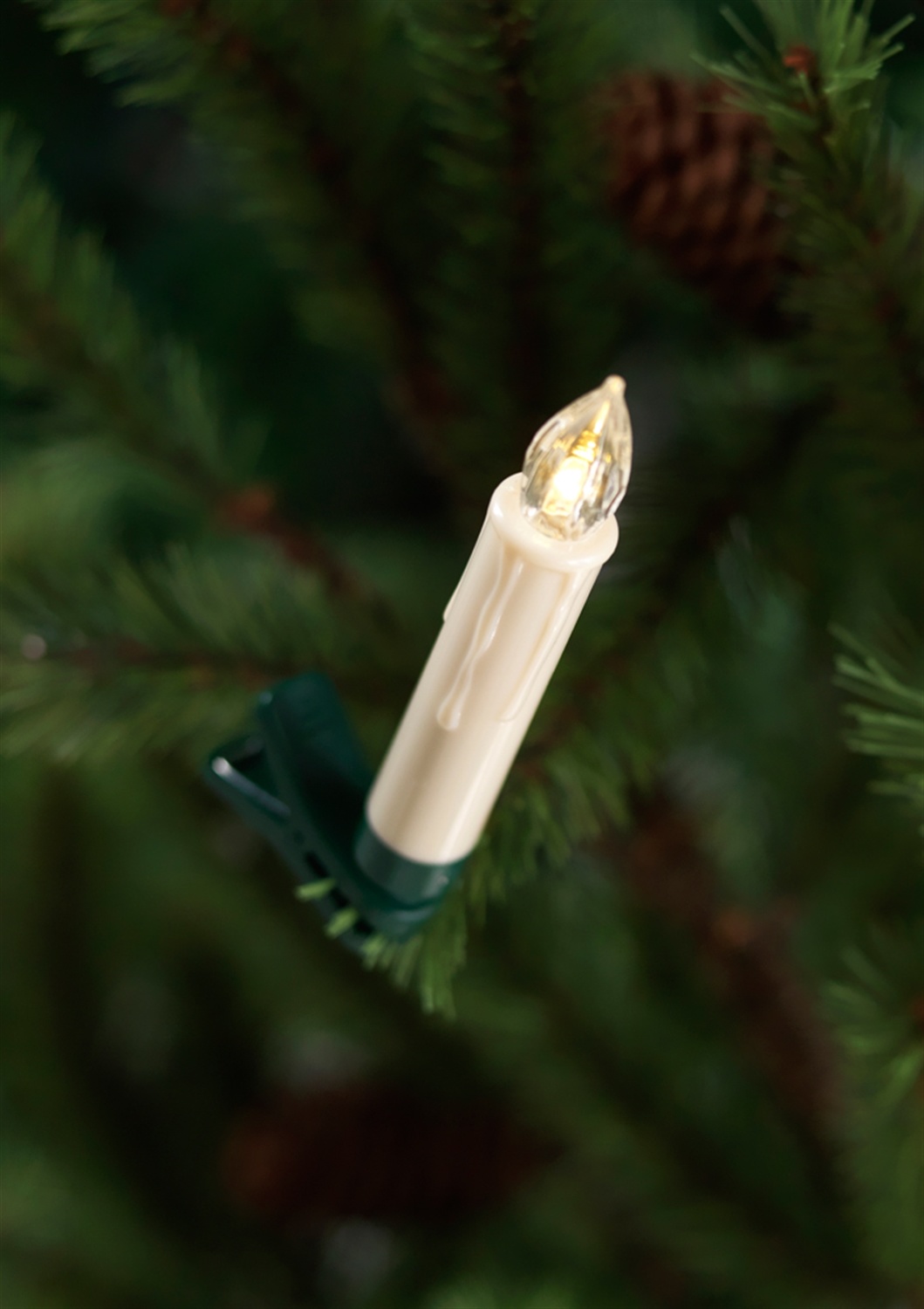 Set of 12 4" LED Clip-On Taper Candles
