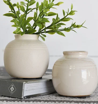 Cream Ceramic Mini Vase