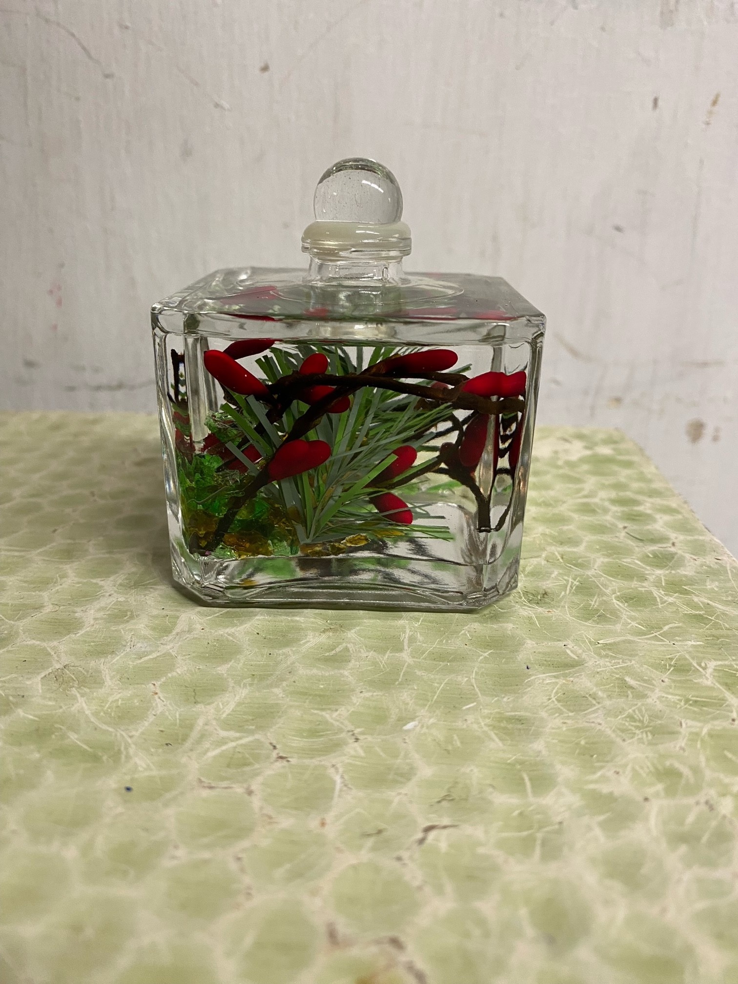 Red Berry Fern Lifetime Candle