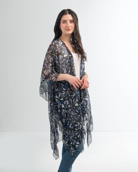 Simply Noelle Abstract Circle Wrap By: Simply Noelle