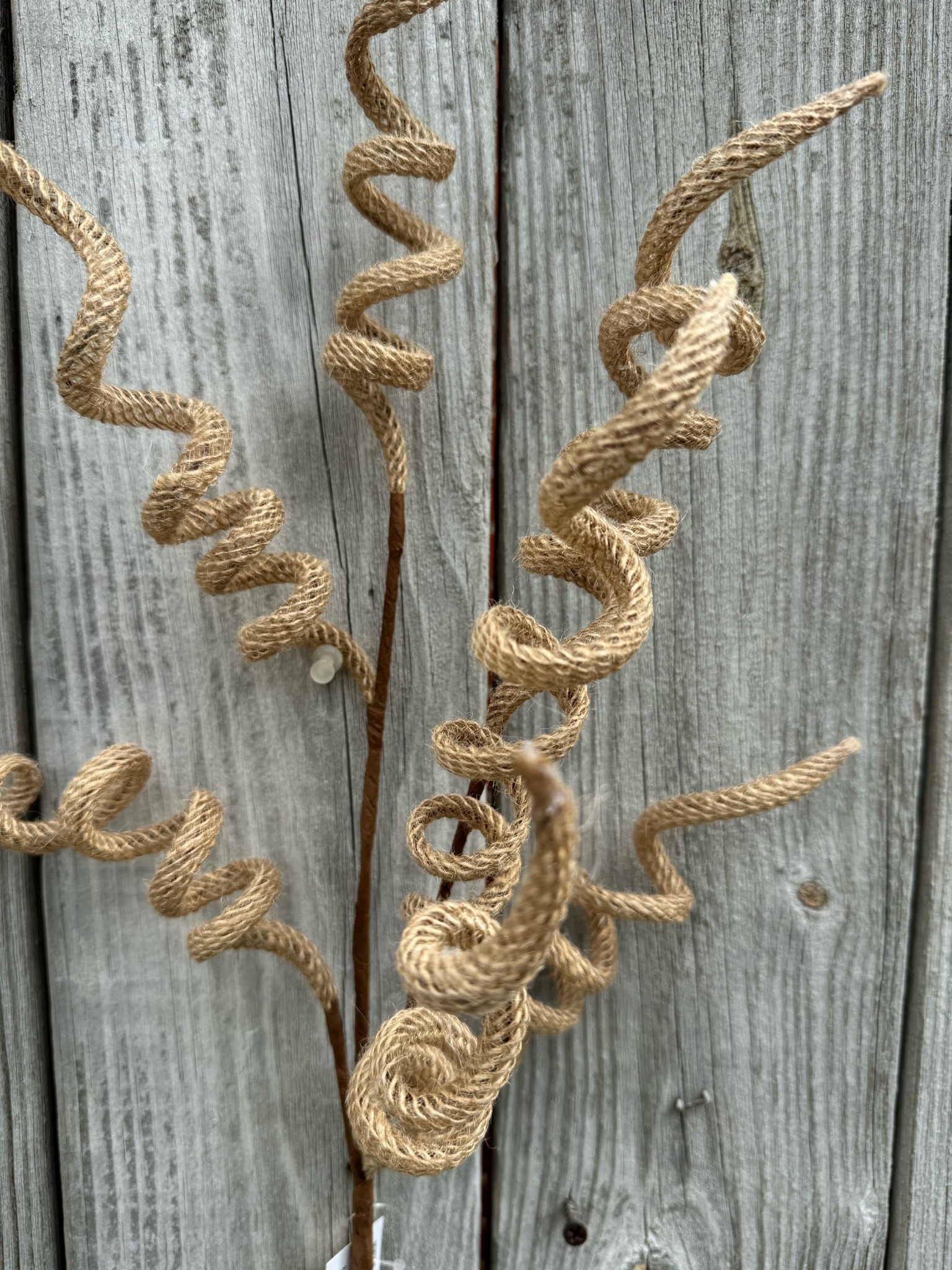 33" Burlap Curly Spray