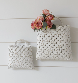 White Distressed Wall Basket (2-Sizes)