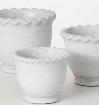 Scalloped Edge Cement Pot (3-Sizes)