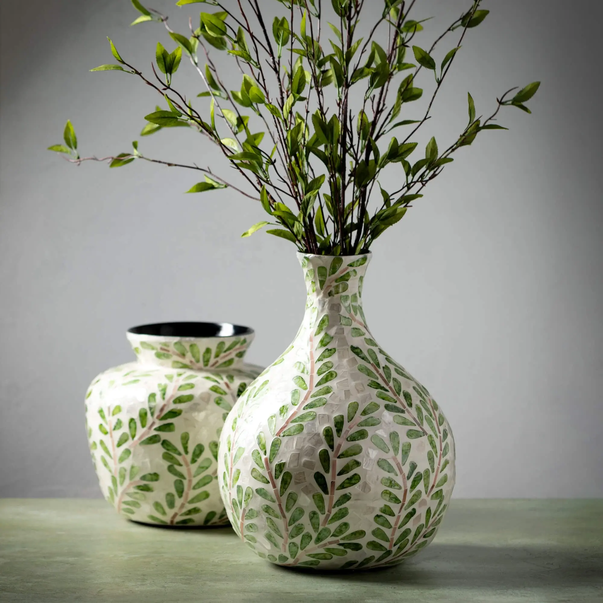 Leaf Pattern Bouquet Vase