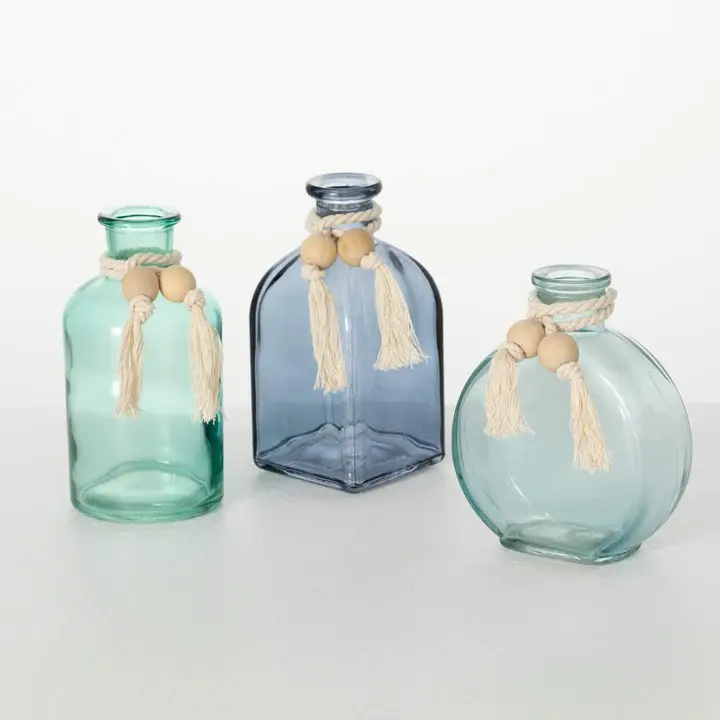Glass Vase With Rope Tassel