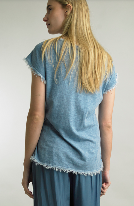 Tempo Paris Frayed Edge V-Neck Shirt By: Tempo Paris (3-Colors)