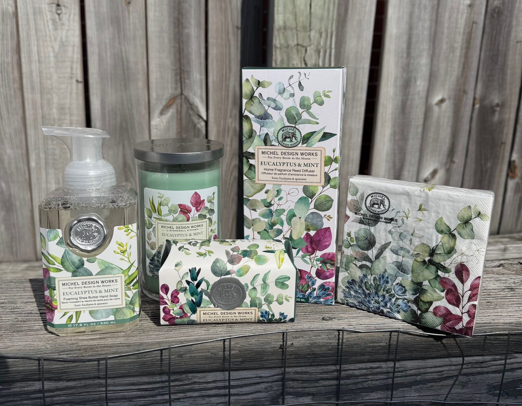 Michel Design Works Michel Design Works Eucalyptus & Mint (6-Styles)