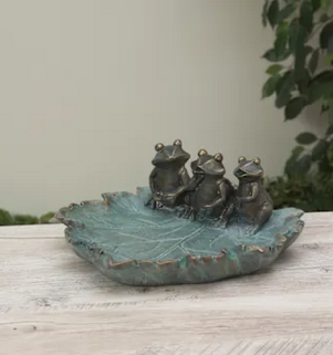 Triple Frog Leaf Bird Feeder
