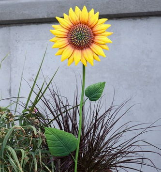 Metal Sunflower Stake (2-Sizes)