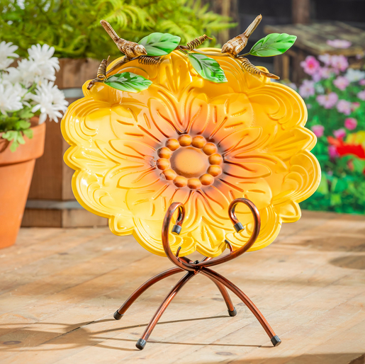 Metal Bird Bath w/ Stand