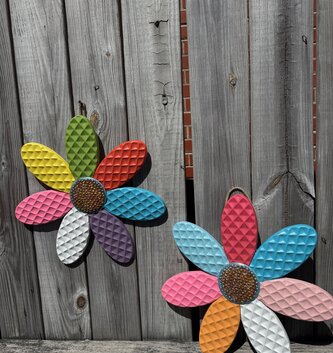 Whimsical Textured Wall Flower (2-Styles)