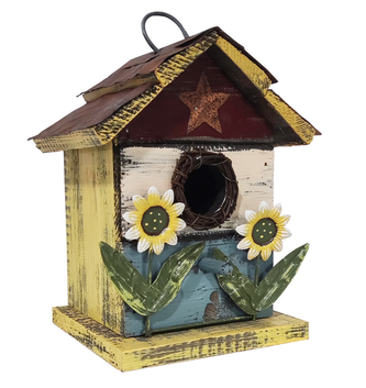 Daisy Garden Birdhouse