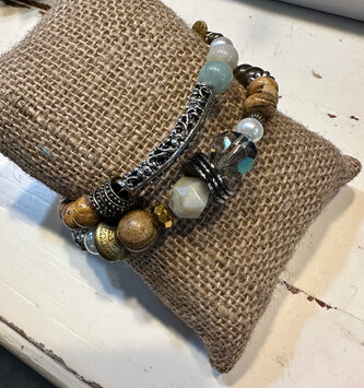 Beaded Bumble Bee Stretch Bracelet