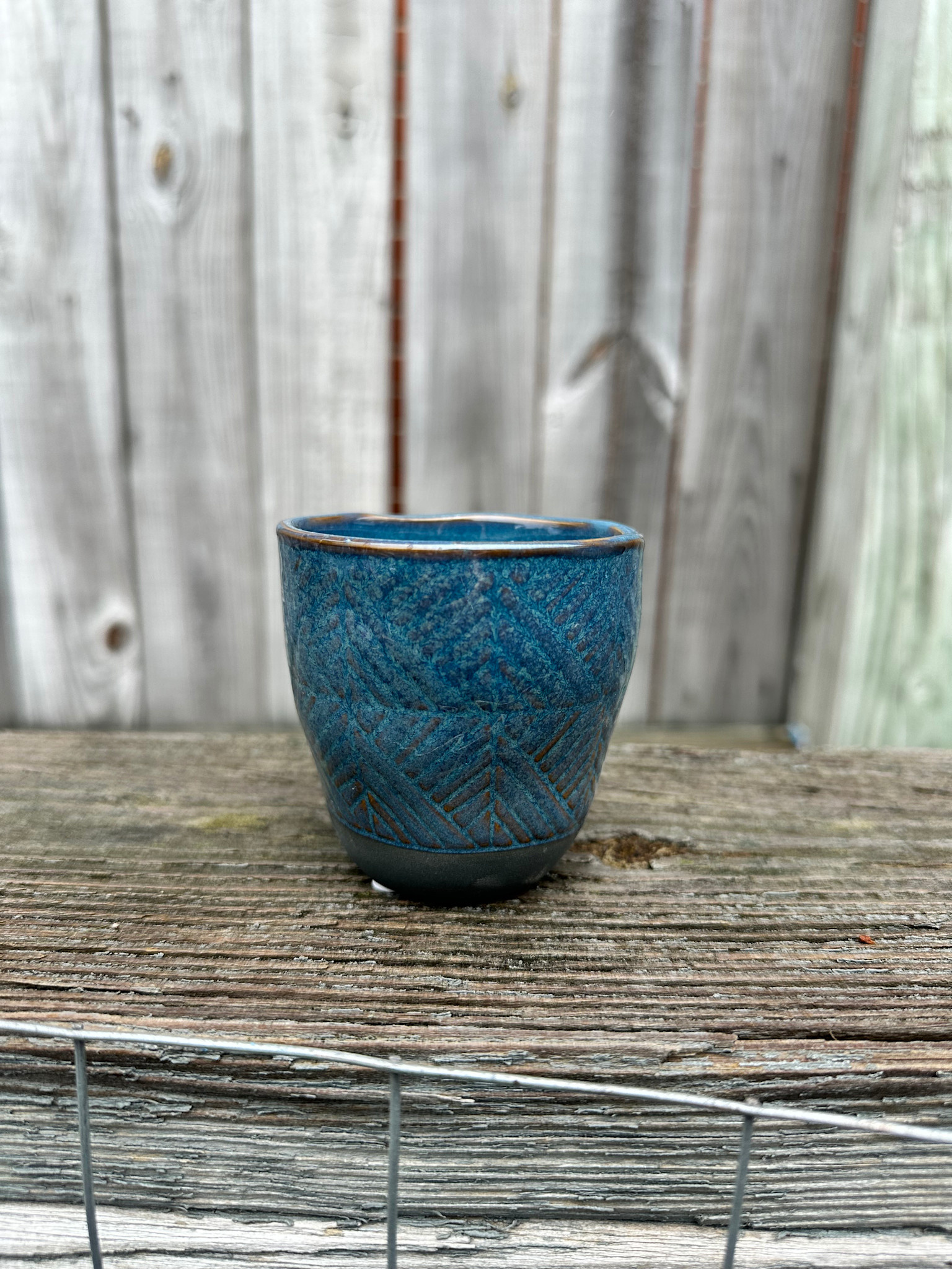 Mini Textured Pot