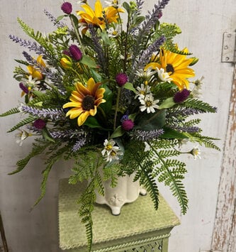 Custom Sunburst Black Eyed Susan in Scalloped Vase