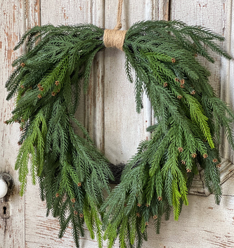 24'' Norfolk Cascading Wreath