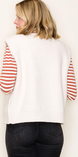 Staccato Mock Neck Zipper Sweater Vest By: Staccato (3-Colors)