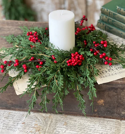 Trailing Red Berry Cedar Candle Ring