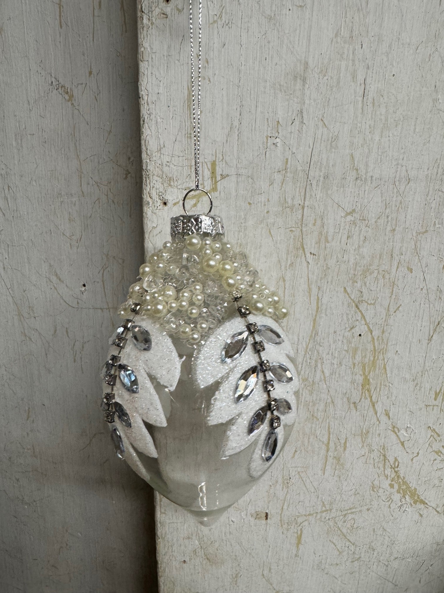 Glass Jeweled Pearl Leaf Ornament (2-Styles)