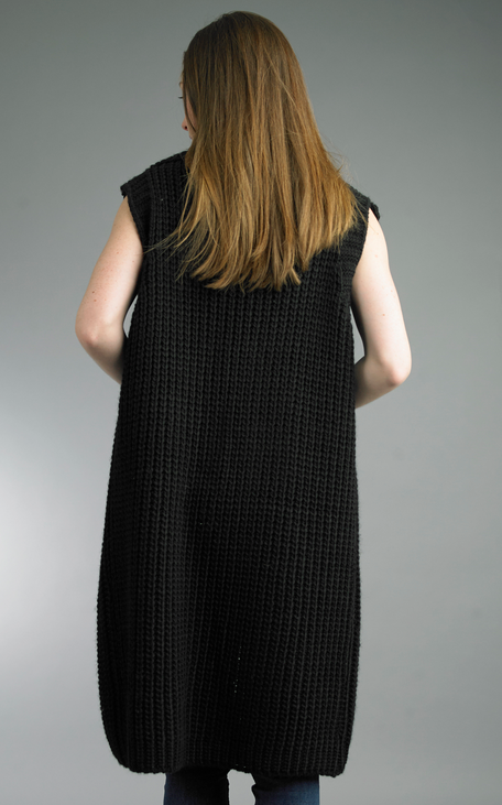Tempo Paris Long Double Pocket Sweater Vest By: Tempo Paris