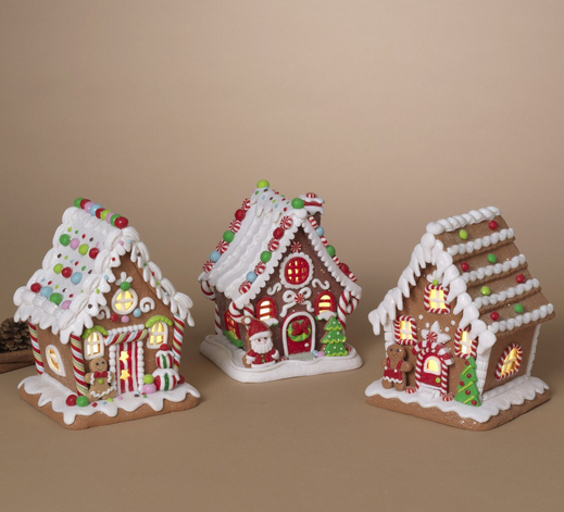 LED Small Gingerbread House (3-Styles)
