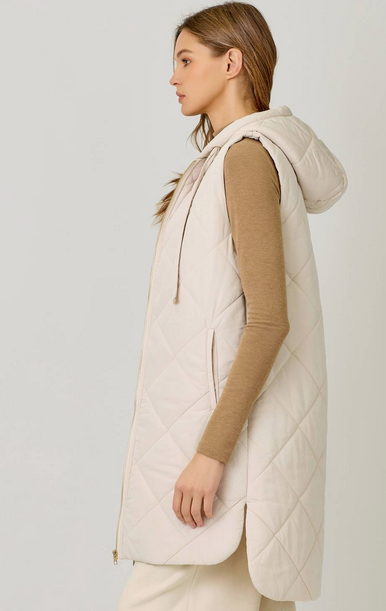 Mystree Long Quilted Puffer Vest By: Mystree (2-Colors) Mystree Long Quilted Puffer Vest By: Mystree (2-Colors)