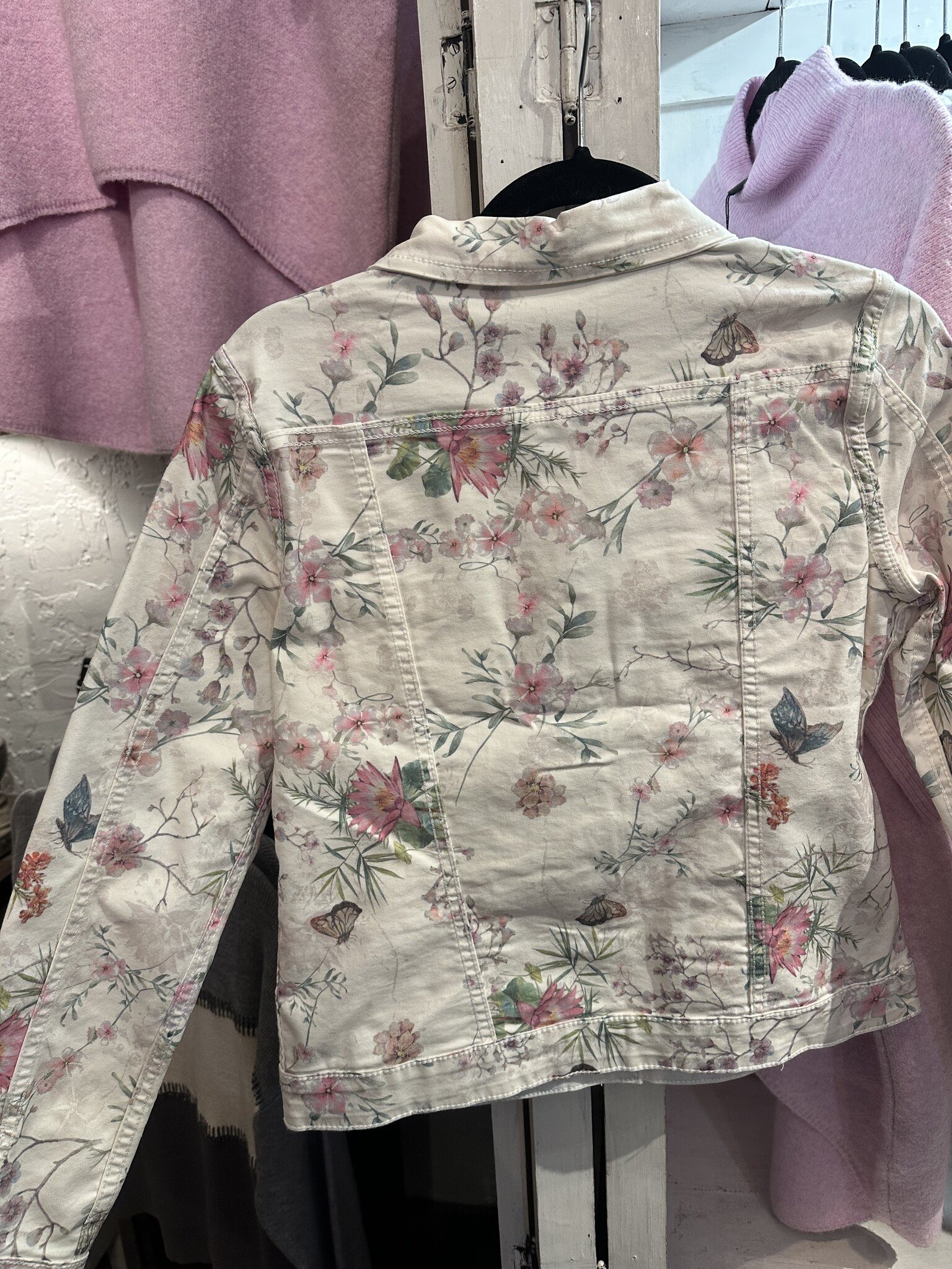 Tempo Paris Reversible Floral Jean Jacket by: Tempo Paris