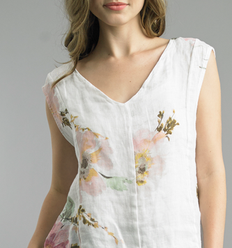 Tempo Paris Linen Sleeveless Floral Top by: Tempo Paris (2-Colors)