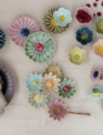 Stoneware Daisy Dish (6-Styles)