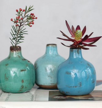 Mini Terracotta Vase (3-Styles)
