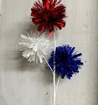 Americana Pom Pom Pick