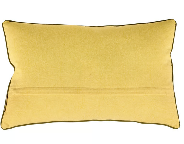 Garden on Daisies Pillow