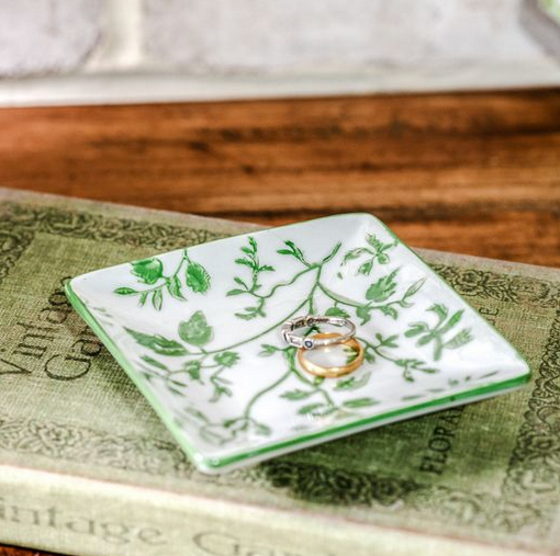Square Green Vine Accent Plate