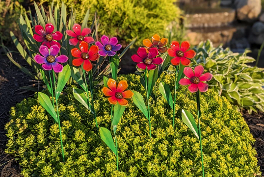 Lil Sunshine Flower Stake