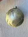 Mini Leaf Pearl Glass Ornament (2-Colors)