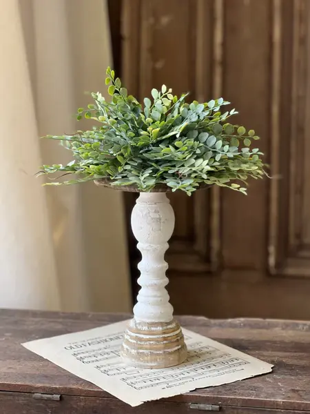Landon Pedestal