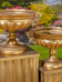 Golden Metal Frontus Urn (2-Sizes)