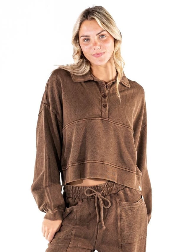 Simply Southern Snap Sepia Pullover by: Simply Southern